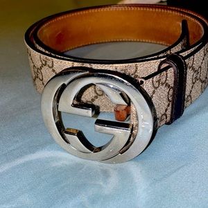 Real gucci belt for sale.